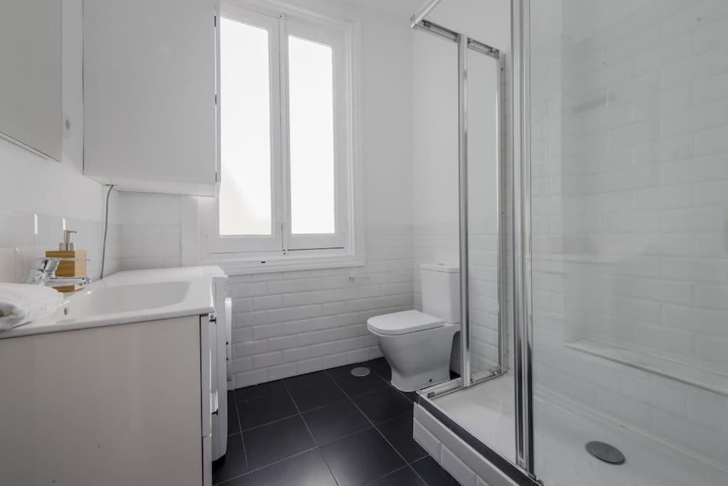 Petite E Chic Loft Para 3 En El Corazon De Madrid Eksteriør bilde
