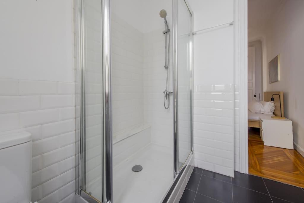 Petite E Chic Loft Para 3 En El Corazon De Madrid Eksteriør bilde