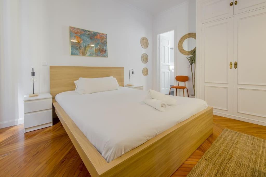 Petite E Chic Loft Para 3 En El Corazon De Madrid Eksteriør bilde